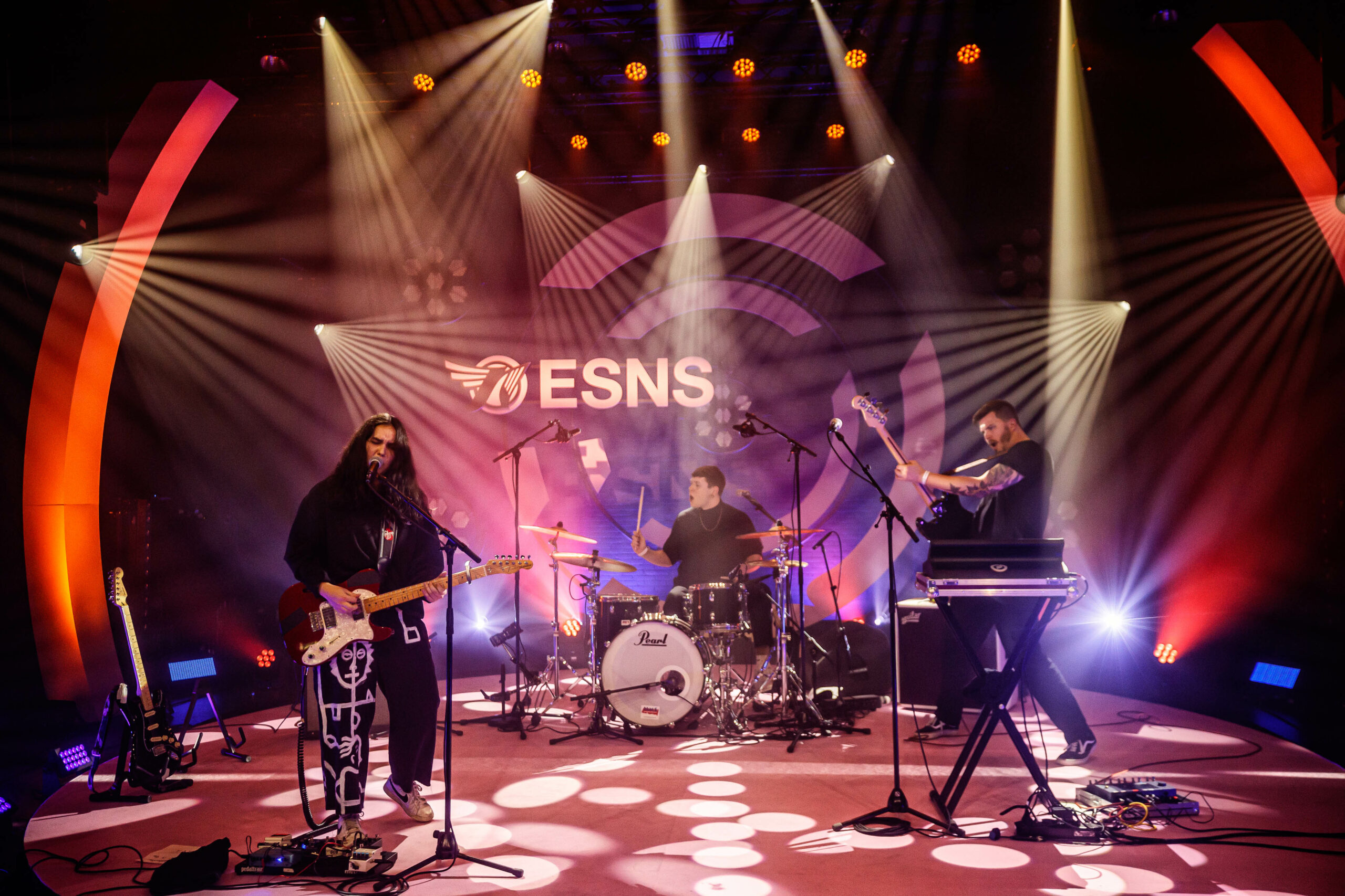 About Francis of Delirium's performance at ESNS 2022